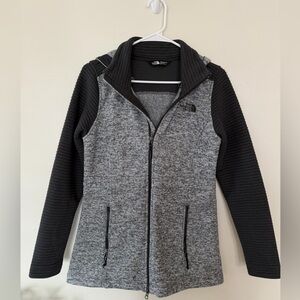 The North Face Women's Heather Gray and Black fleece Jacket with hoodie